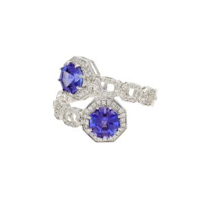 natural tanzanite ring in white gold with real diamond