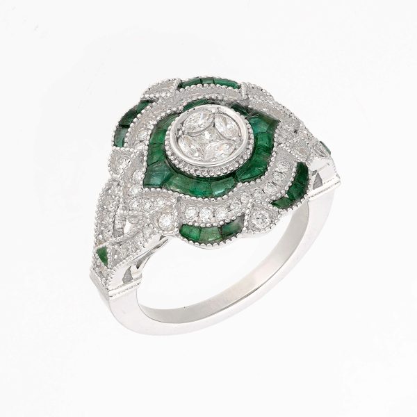 Handmade Emerald Diamond Vintage Ring